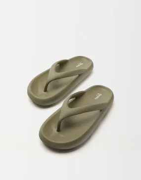 Elastic flat sandals