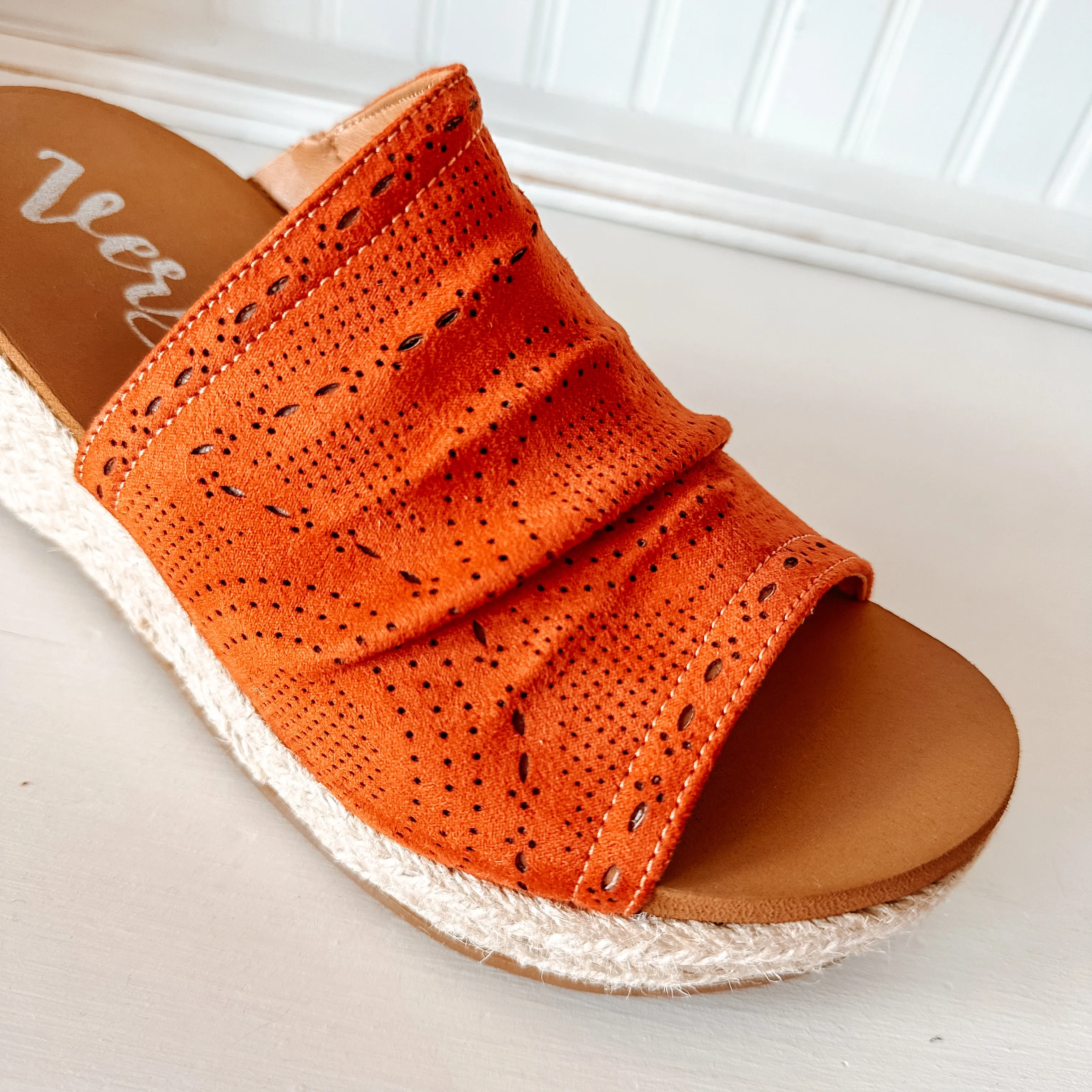 Marie Wedge Sandal - Rust