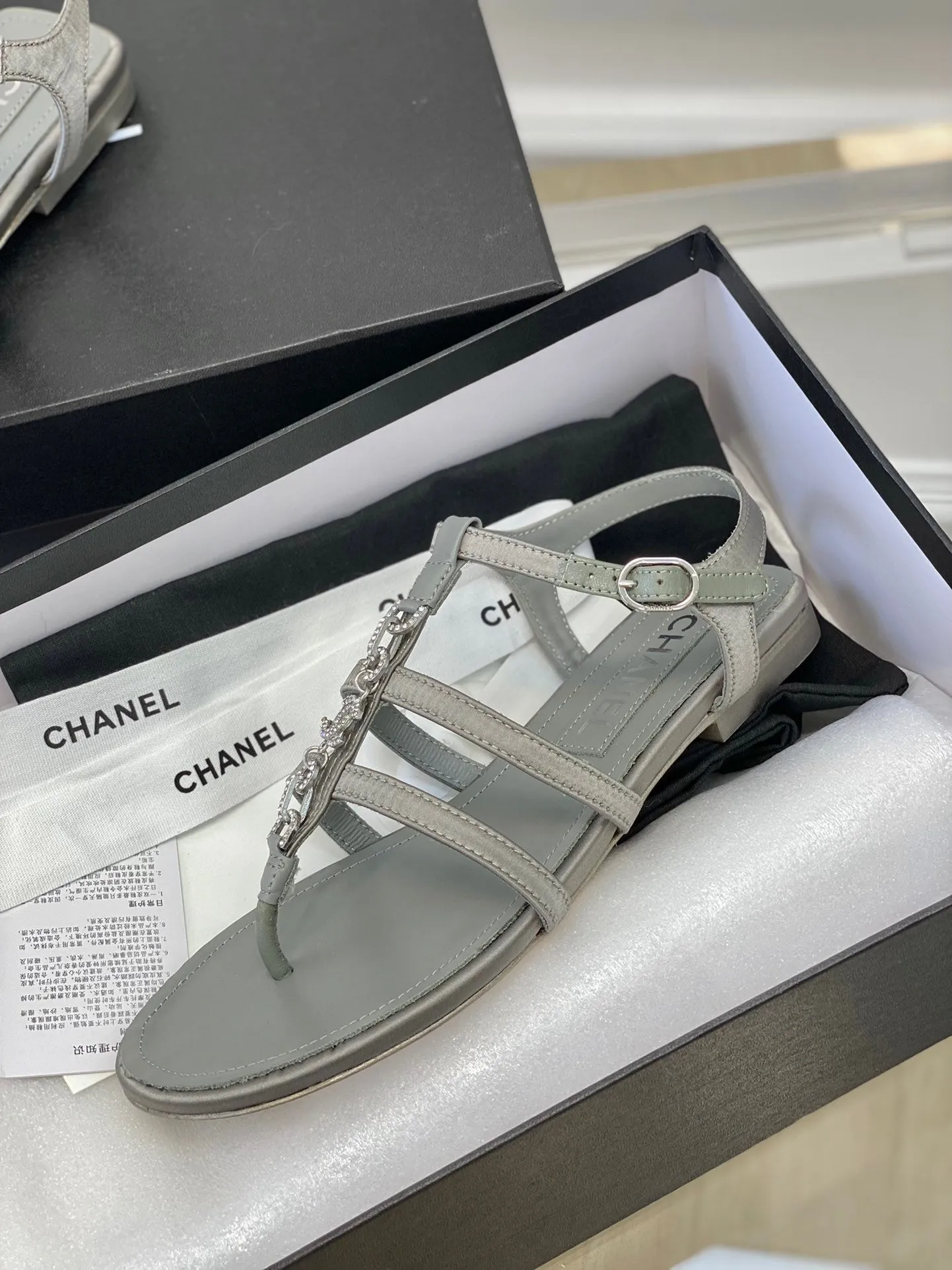 SE1117 CC Sandals / Size5-10